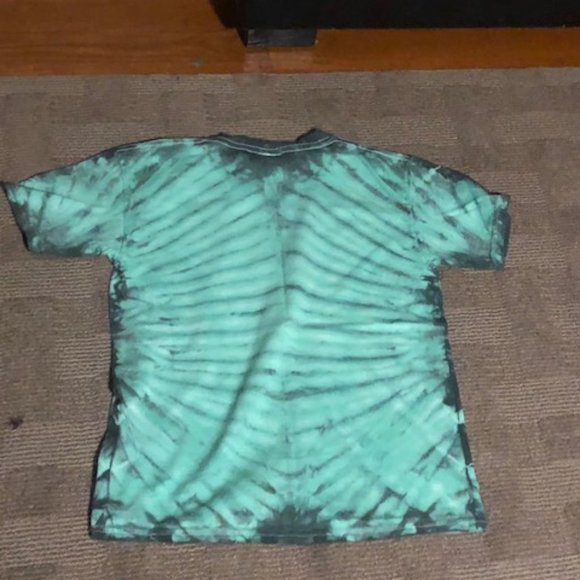 Disney Parks tie dye T-shirt Winnie The Poo - Picture 2 of 3